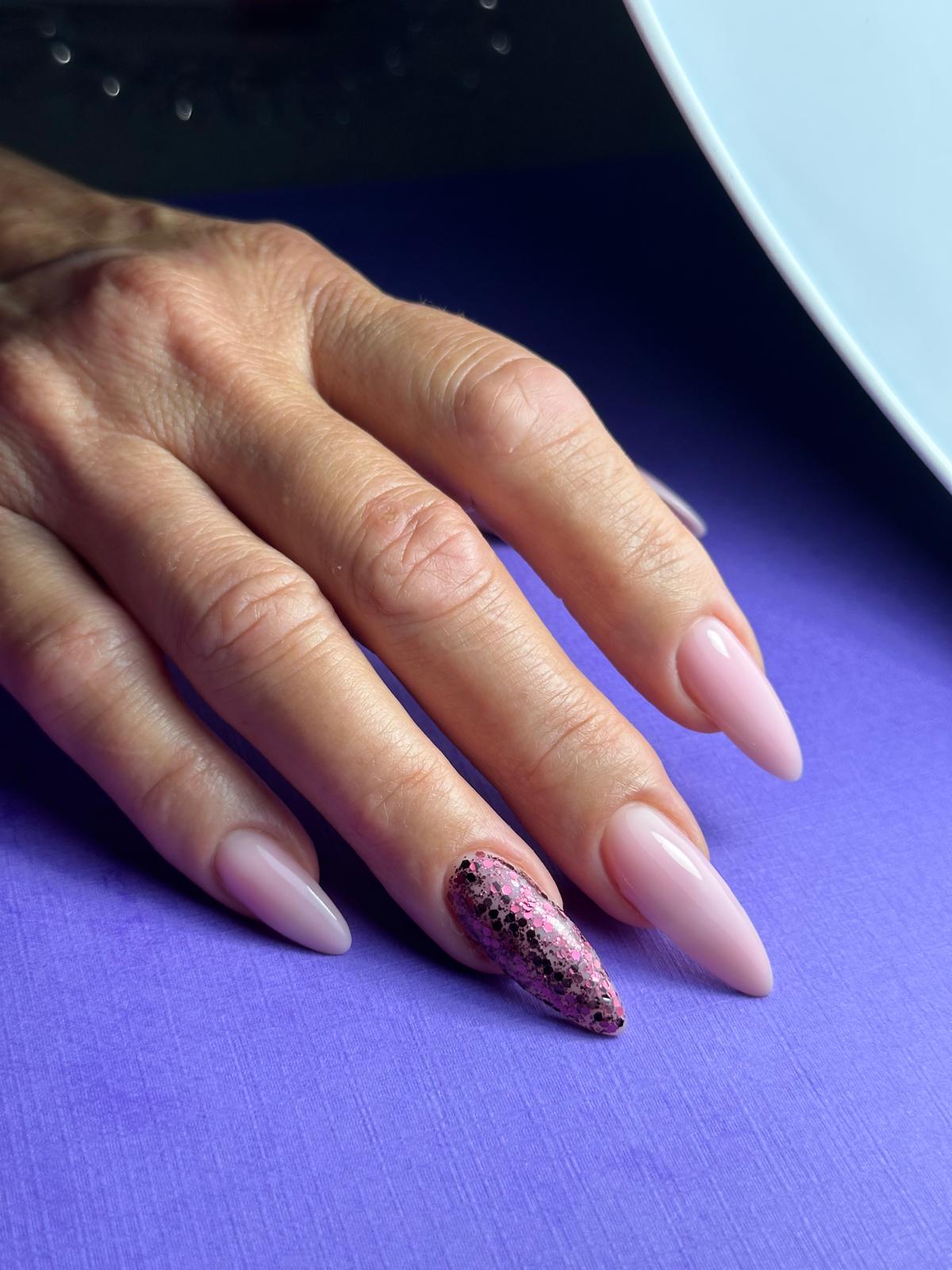 Nude pailleté