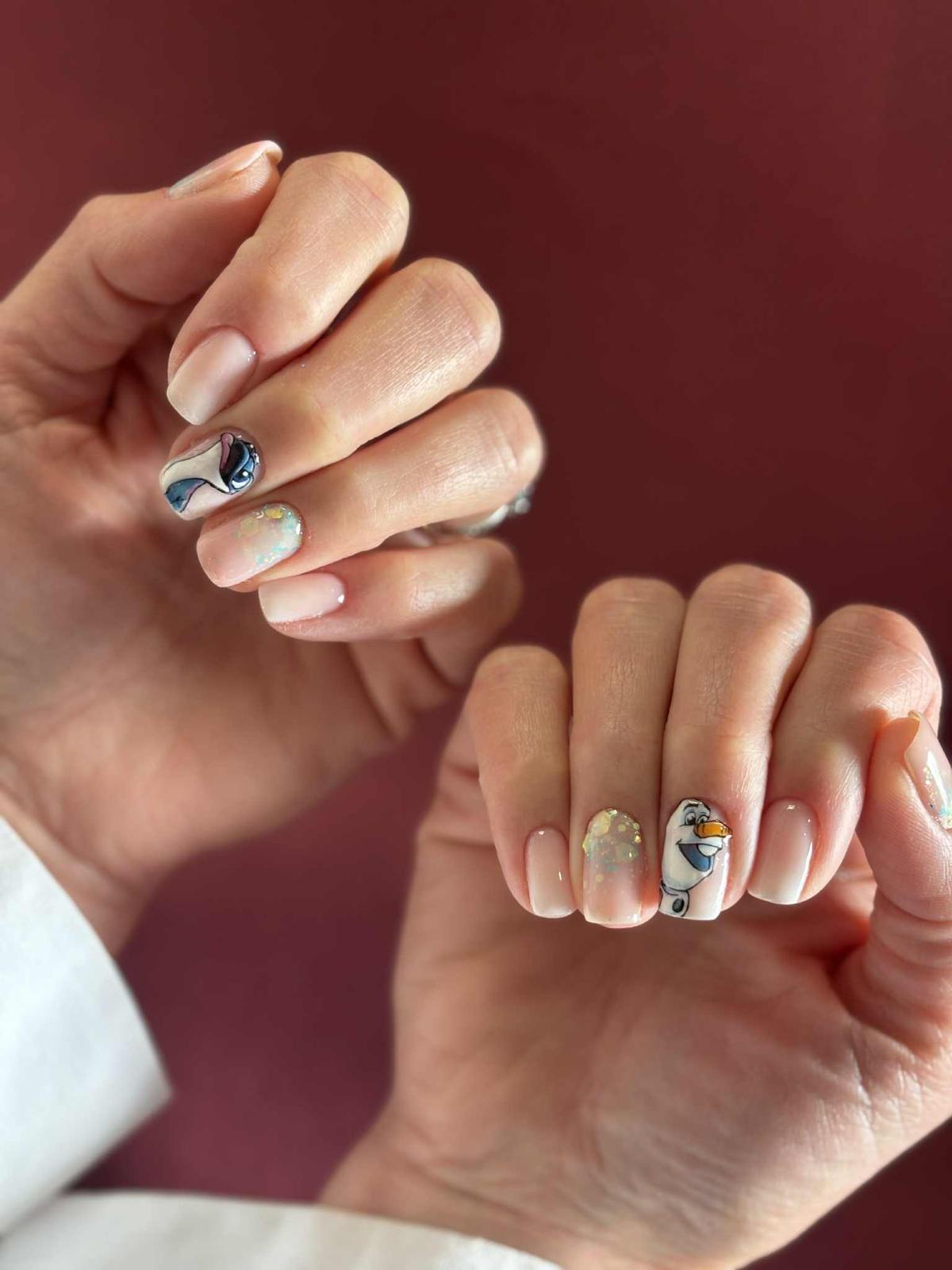 Nail art univers glacé